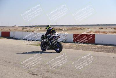 media/Nov-03-2025-Lets Ride (Mon) [[4d74c1c4d3]]/A Group/Grid/